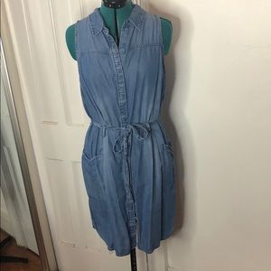 Sleeveless denim button up dress